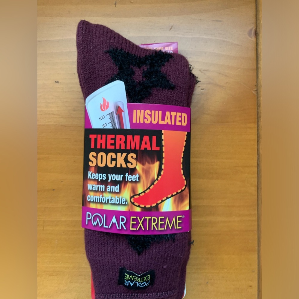 NWT in original packaging thermal socks. Women’s size 8-11